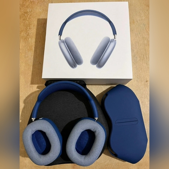 Apple Headphones Apple Airpods Max Wireless Over Ear Headset Sky